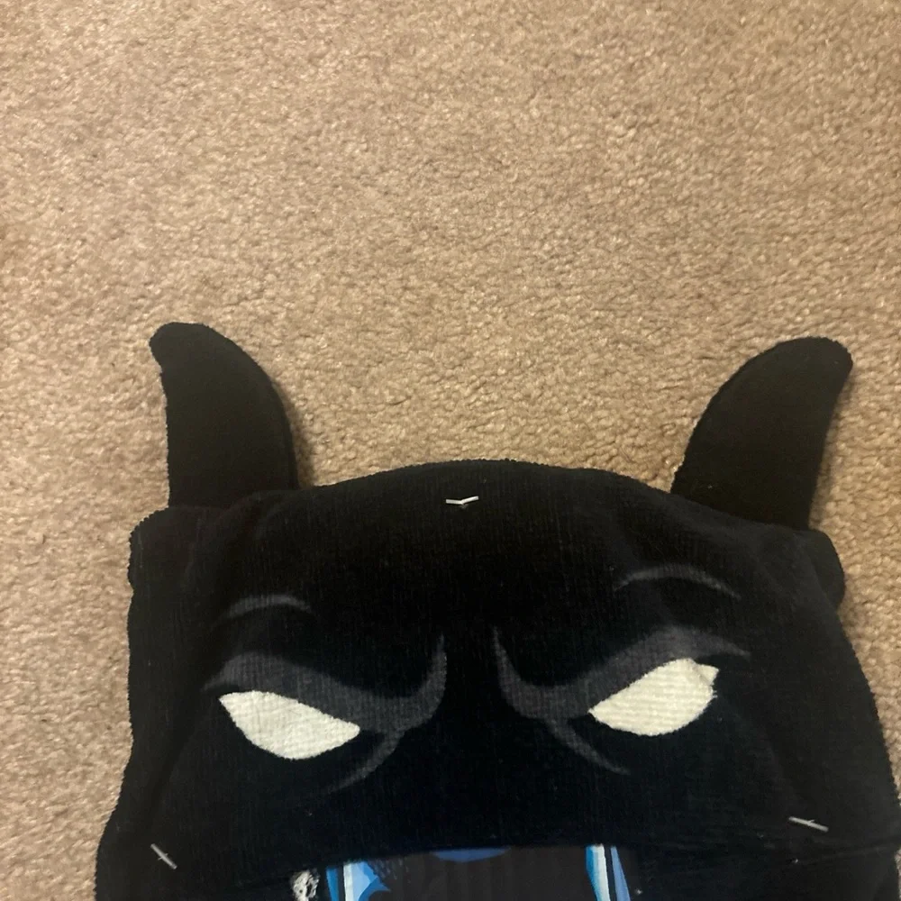 Brand New marvel Batman Kids Hooded Towel nwt Retail $29.99